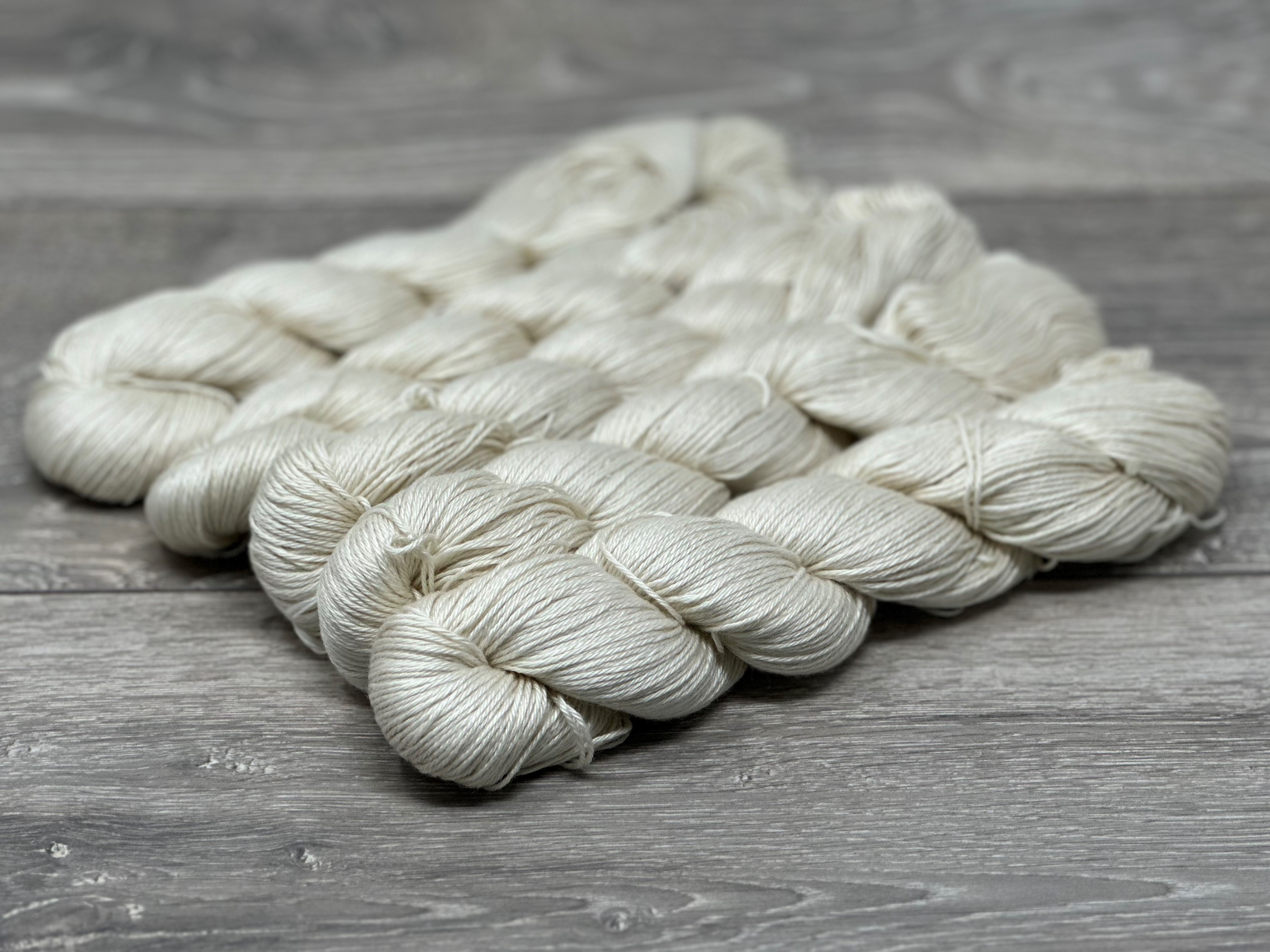 Fingering Weight 50% Baby Yak 50% Silk Yarn 5 x 50gm Pack